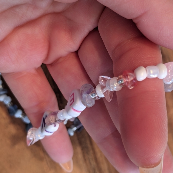 Set of 2 bracelets. Natural stone & acyclic beads - Picture 8 of 9